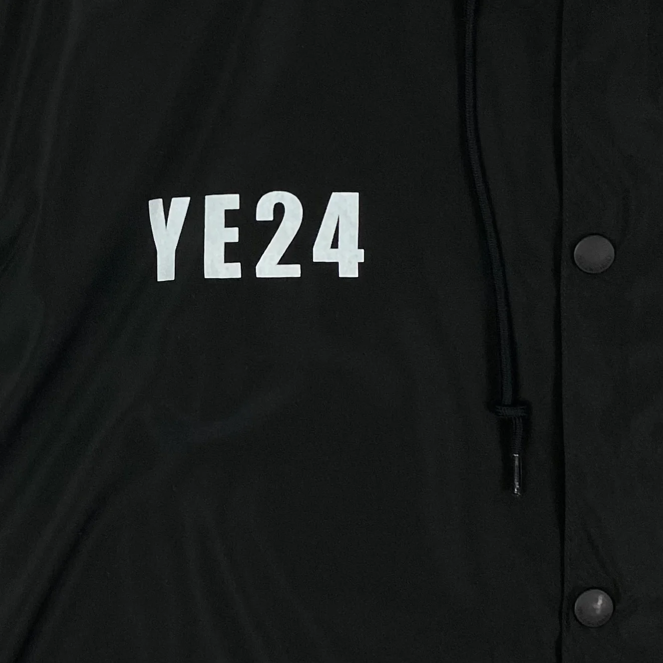 YE24 2022 Gaffer Tape Logo Windbreaker - Image 4