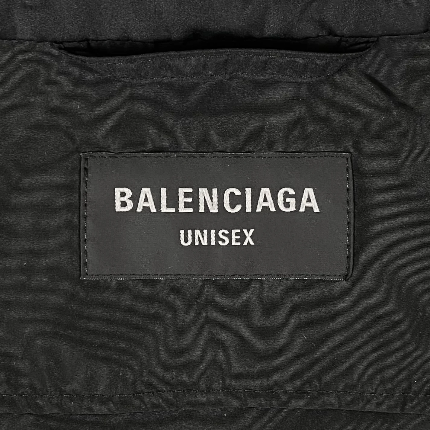 YE24 2022 Gaffer Tape Logo Windbreaker - Image 7