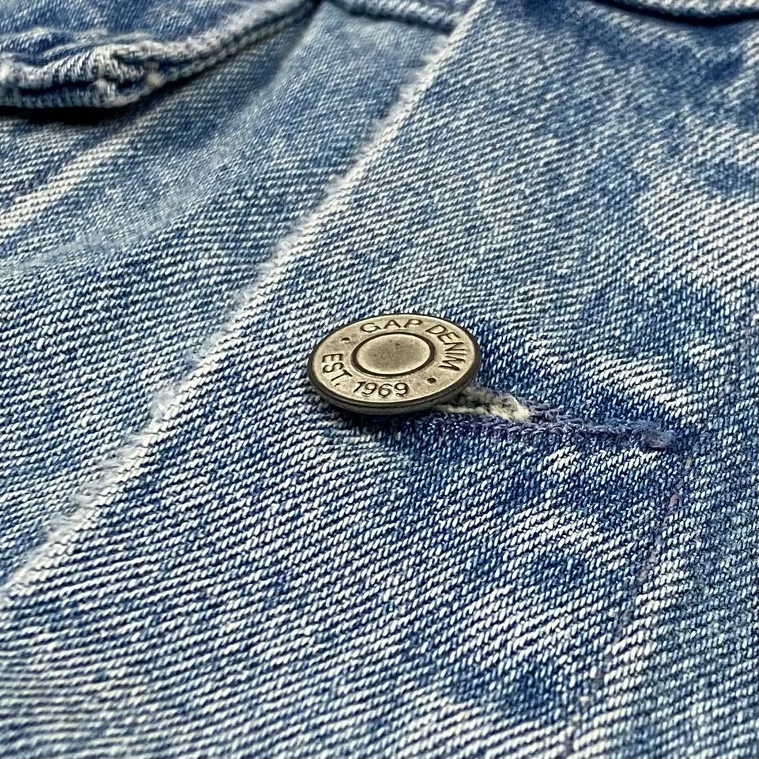Yeezy Gap Balenciaga 2022 Padded Denim Jacket In Washed Indigo - Image 3
