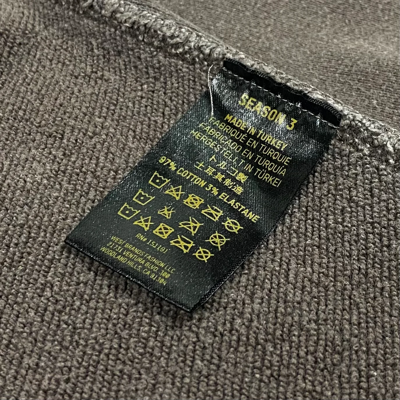 Yeezy Season 3 True Onyx Crewneck - Image 5