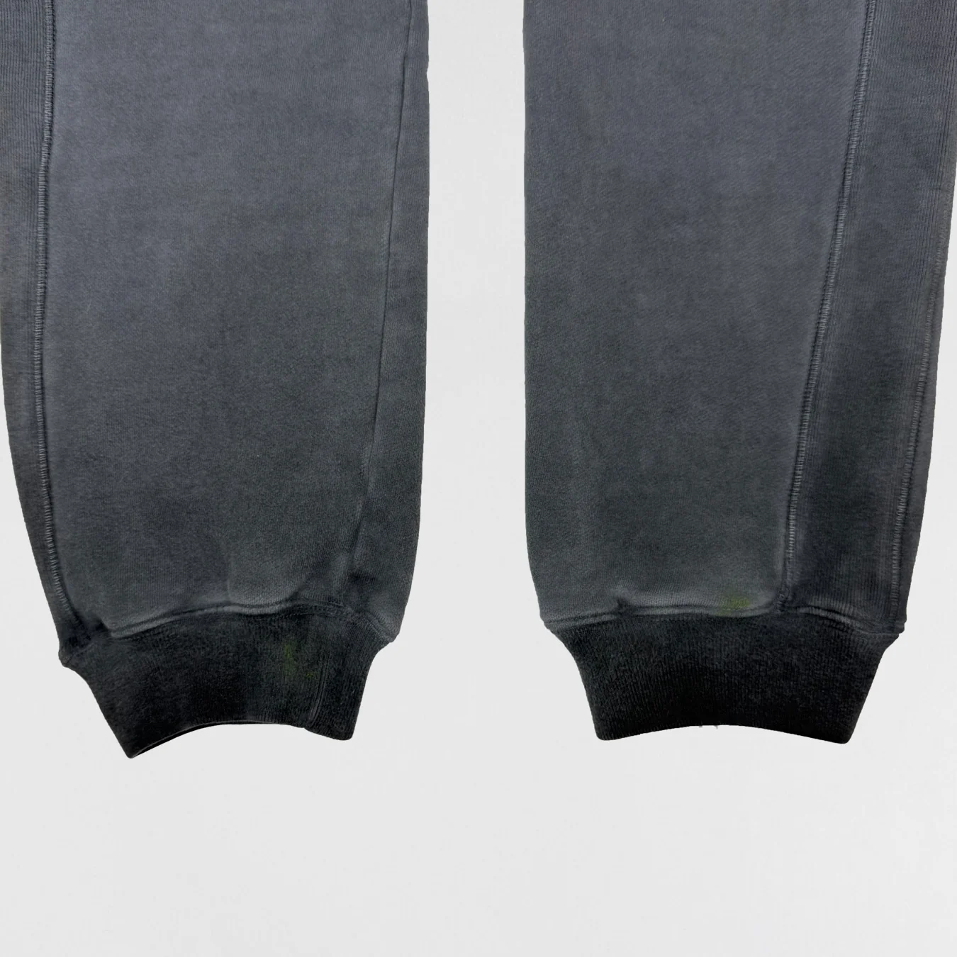 Yeezy Season 4 Paneled Heavyweight Sweatpants In Bat - Image 4