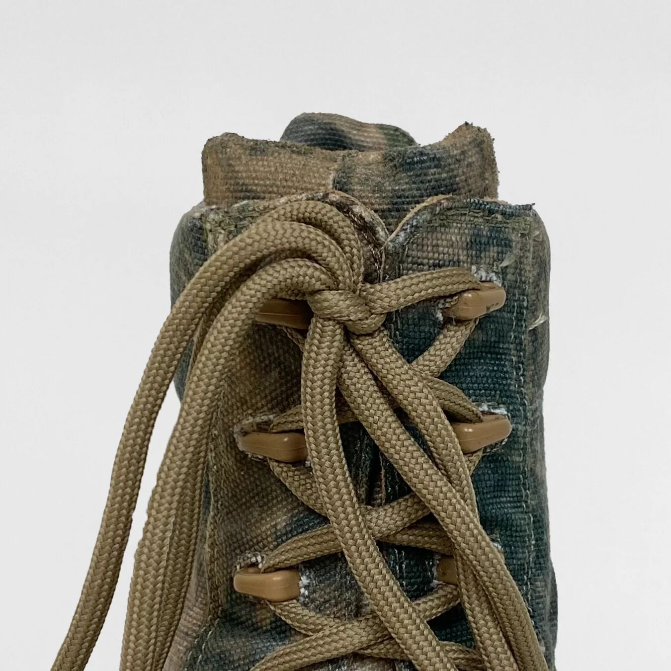 YZY SZN 5 Canvas Military Boots In Camouflage - Image 5