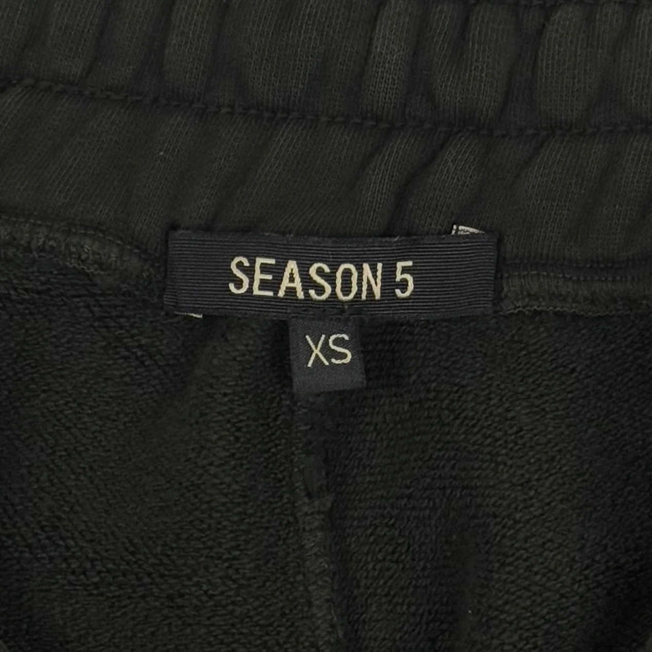 Yeezy Season 5 Sweatshorts In Onyx Dust - Image 4