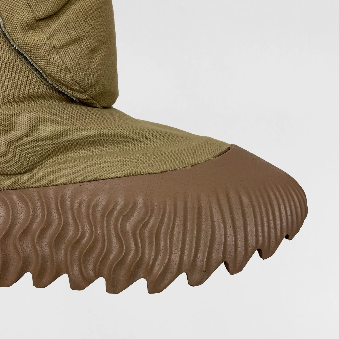 Yeezy Season 8 Unreleased Sherp Padded Sample Boots - Image 8